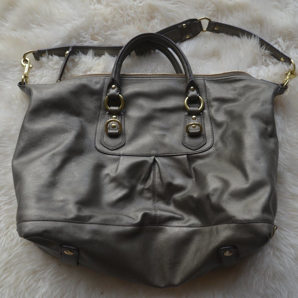 Coach purse - Picture 3 of 6